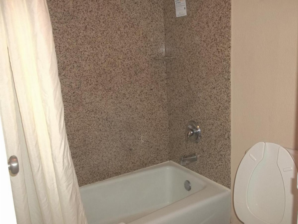 Days Inn by Wyndham Fort Lauderdale Airport Cruise Port